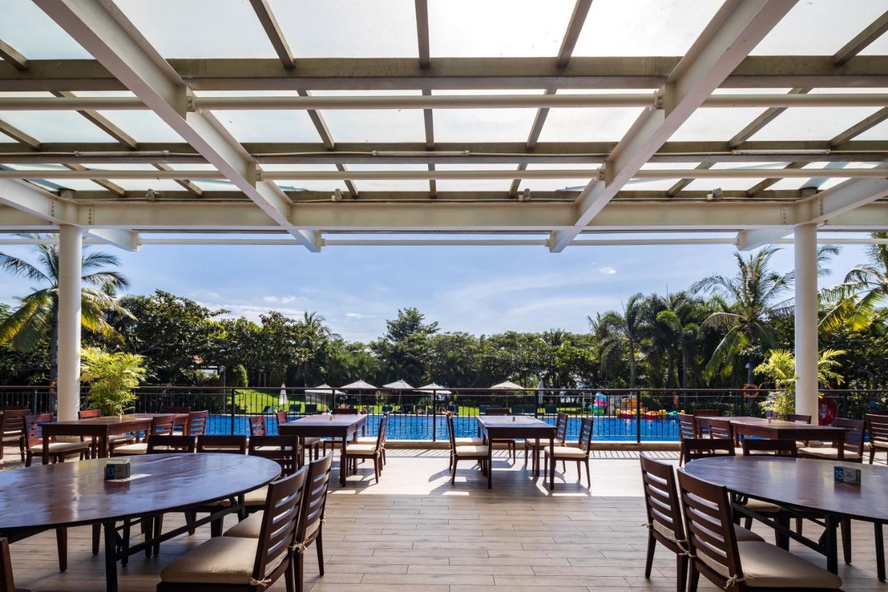 Sanya Seacube Holiday Hotel Exterior foto