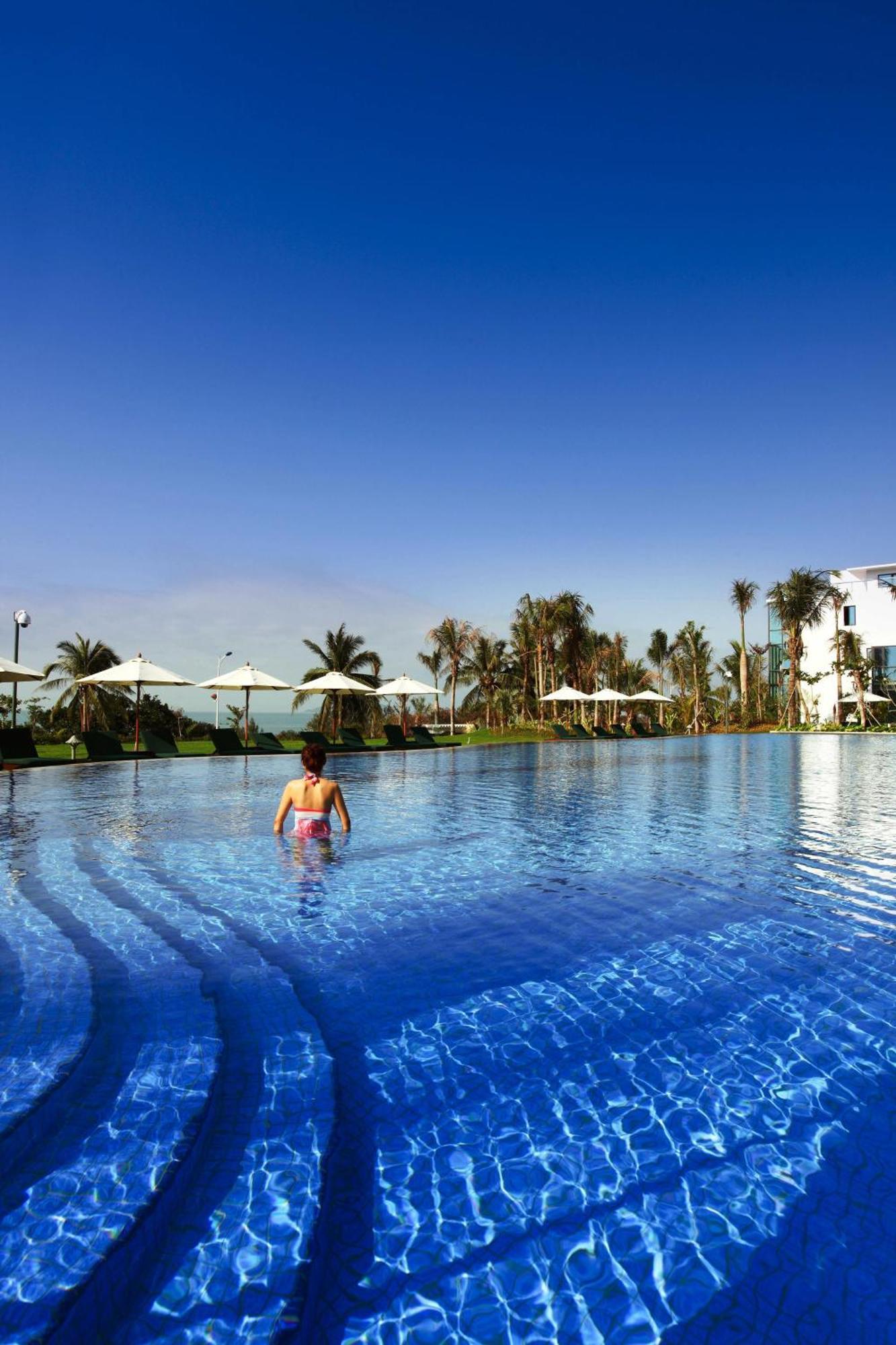 Sanya Seacube Holiday Hotel Exterior foto